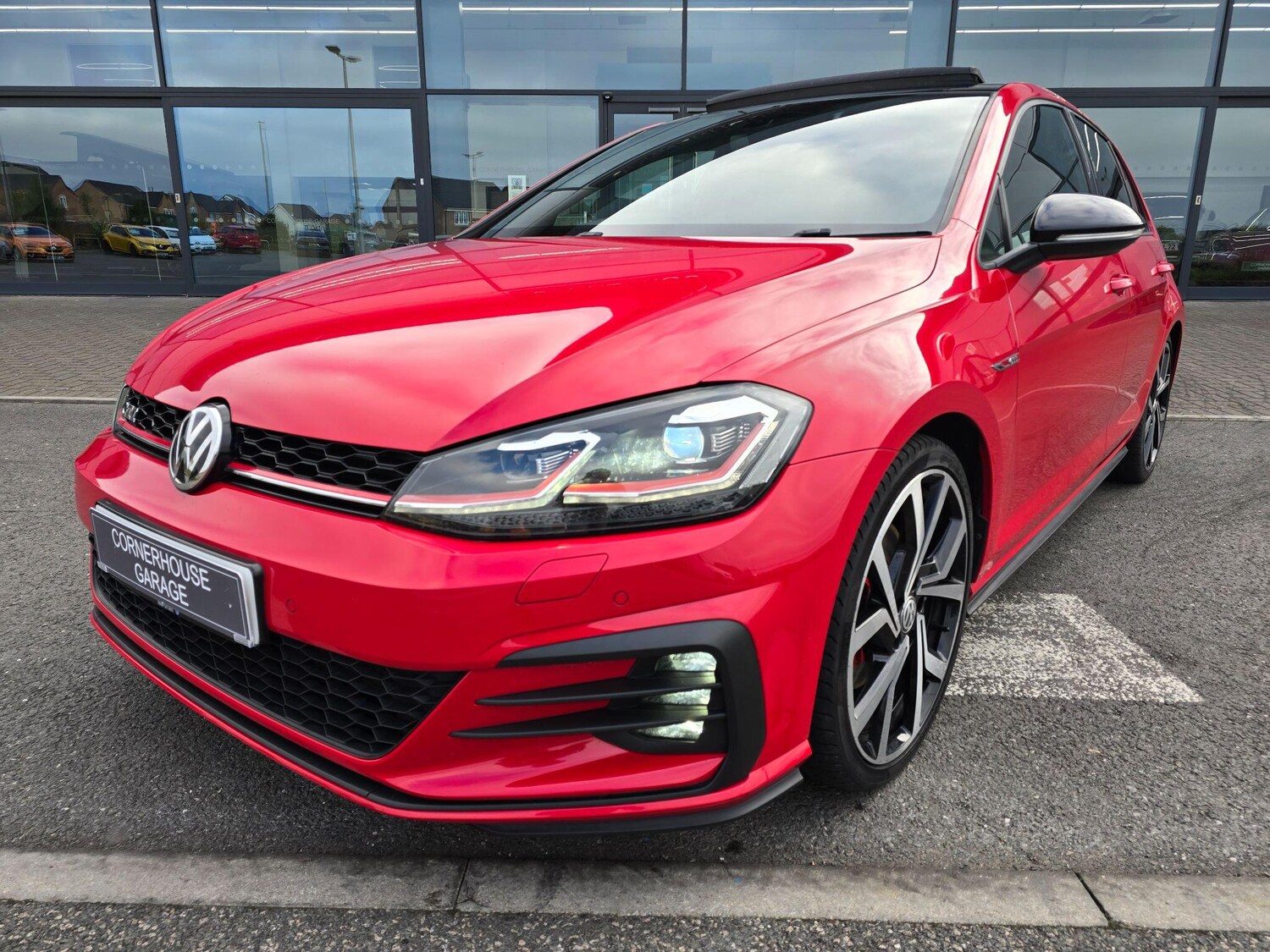 Used Volkswagen Golf 2017 for sale - 77784562: Photo 30