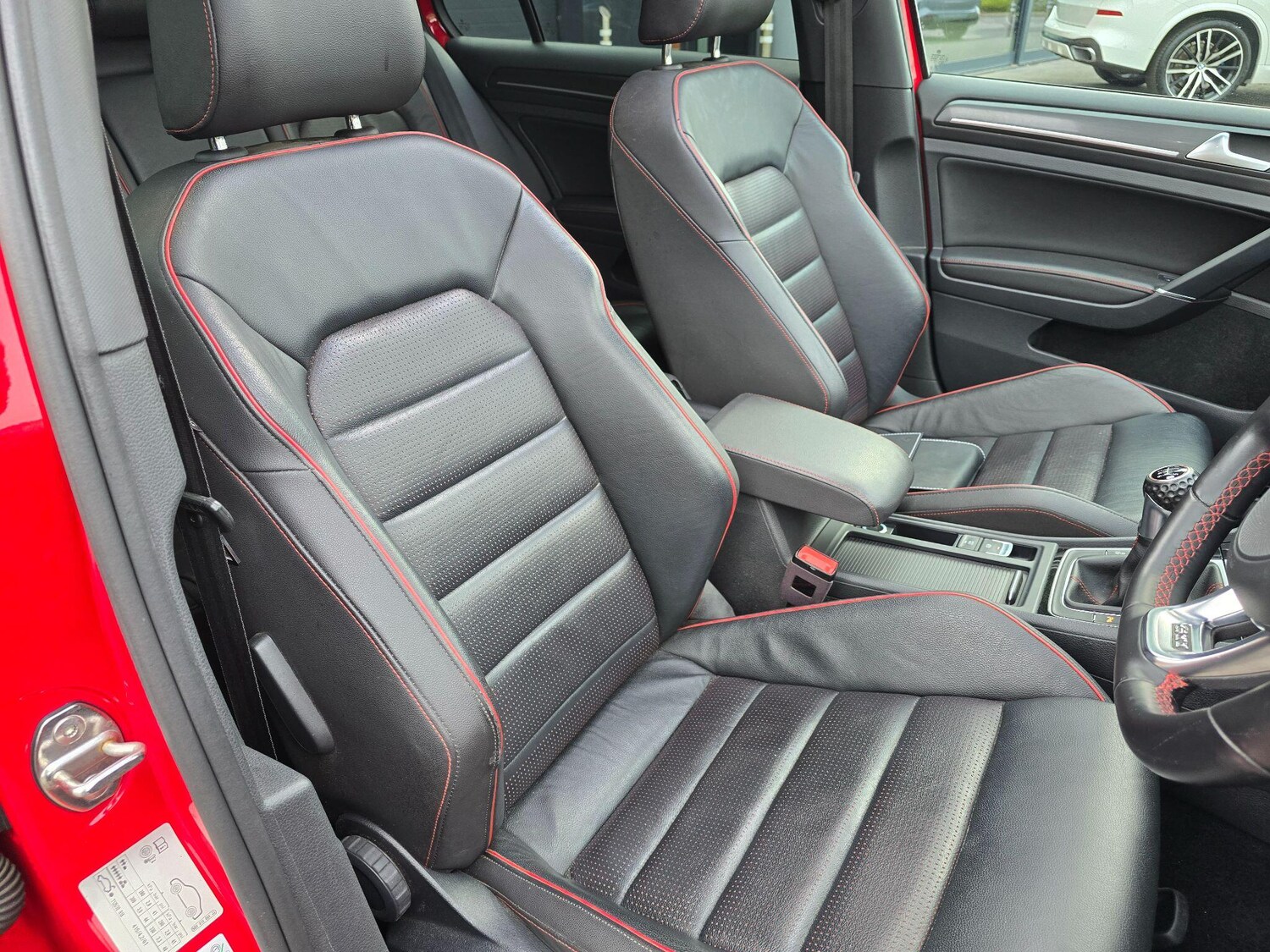 Used Volkswagen Golf 2017 for sale - 77784562: Photo 7