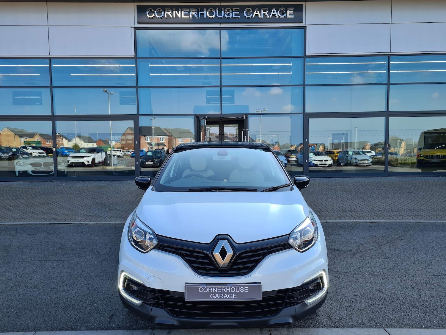 Used Renault Captur 2018 for sale - 64489699: Photo 10