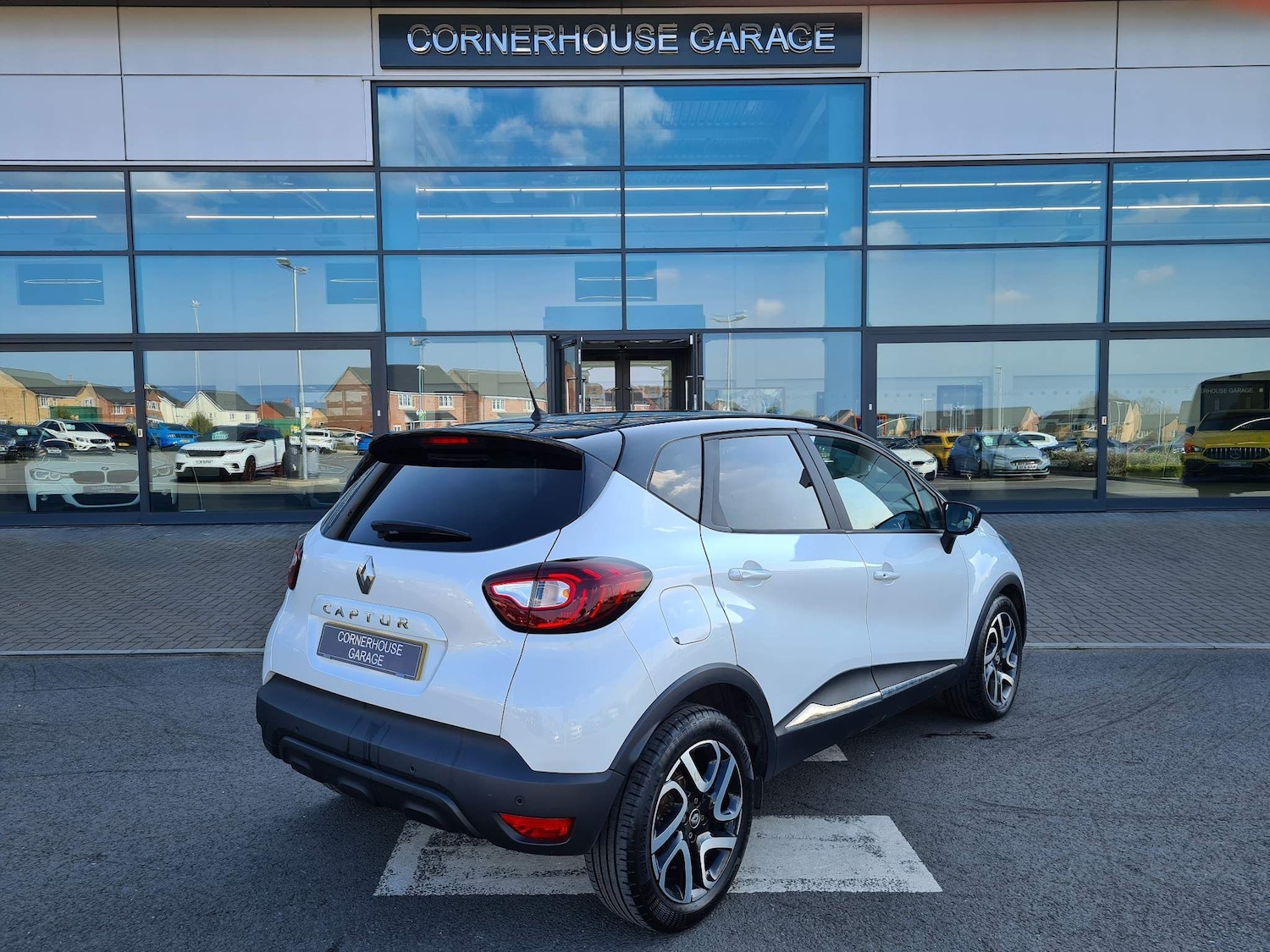 Used Renault Captur 2018 for sale - 64489699: Photo 30