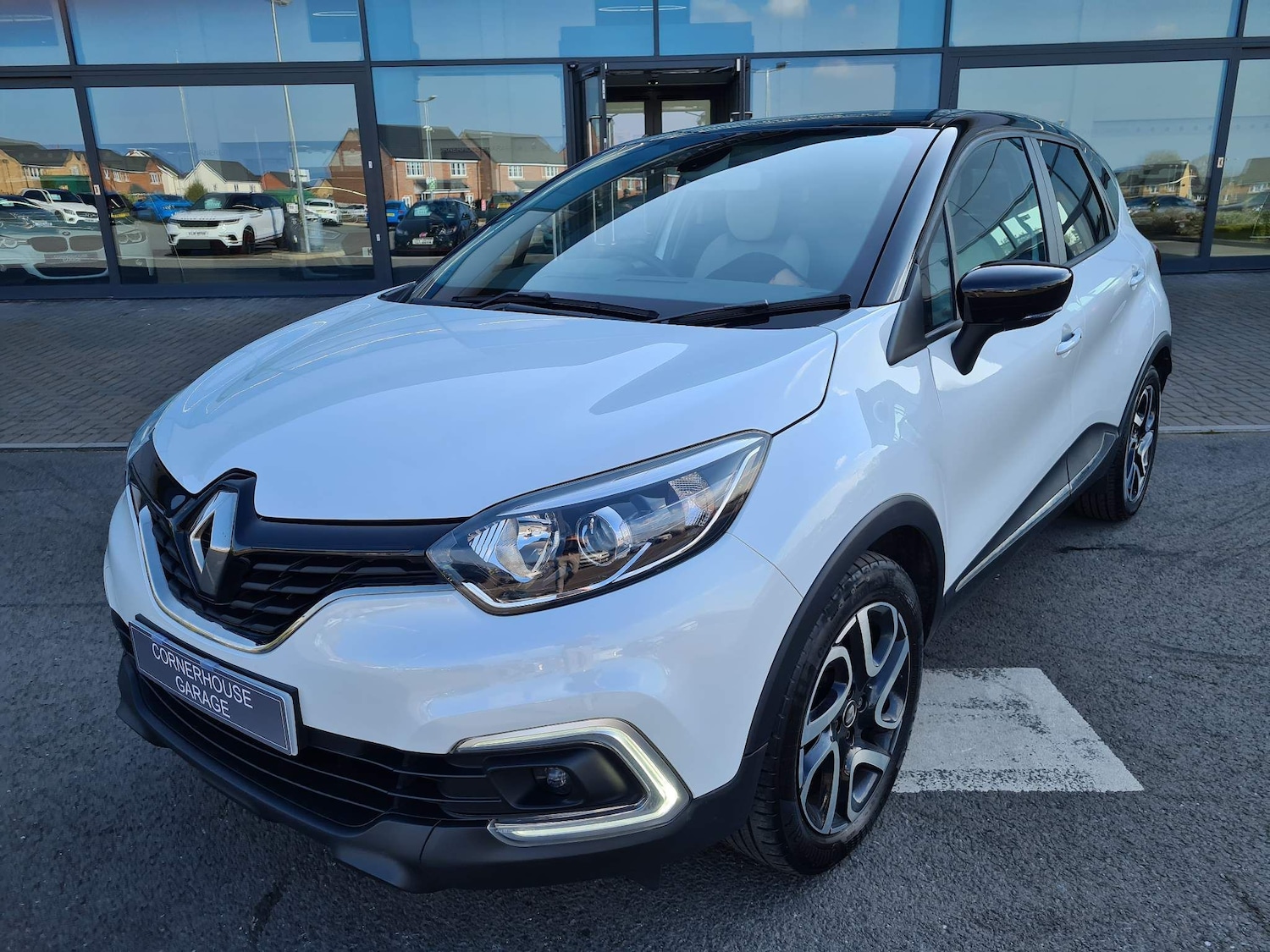 Used Renault Captur 2018 for sale - 64489699: Photo 32