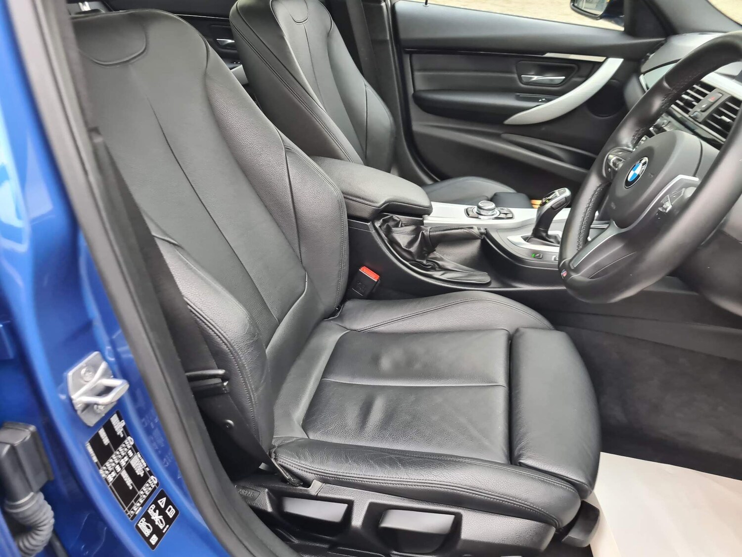 Used BMW 3 Series for sale - 65528358: Photo 19