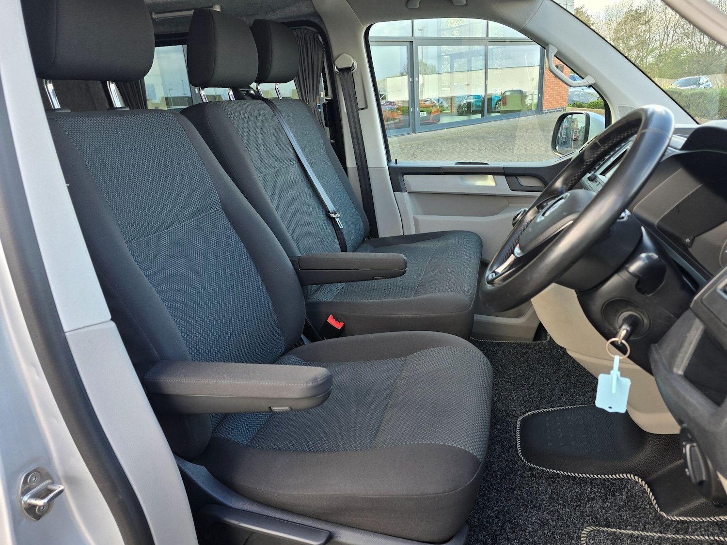 Used Volkswagen Transporter 2019 for sale - 78058366: Photo 24
