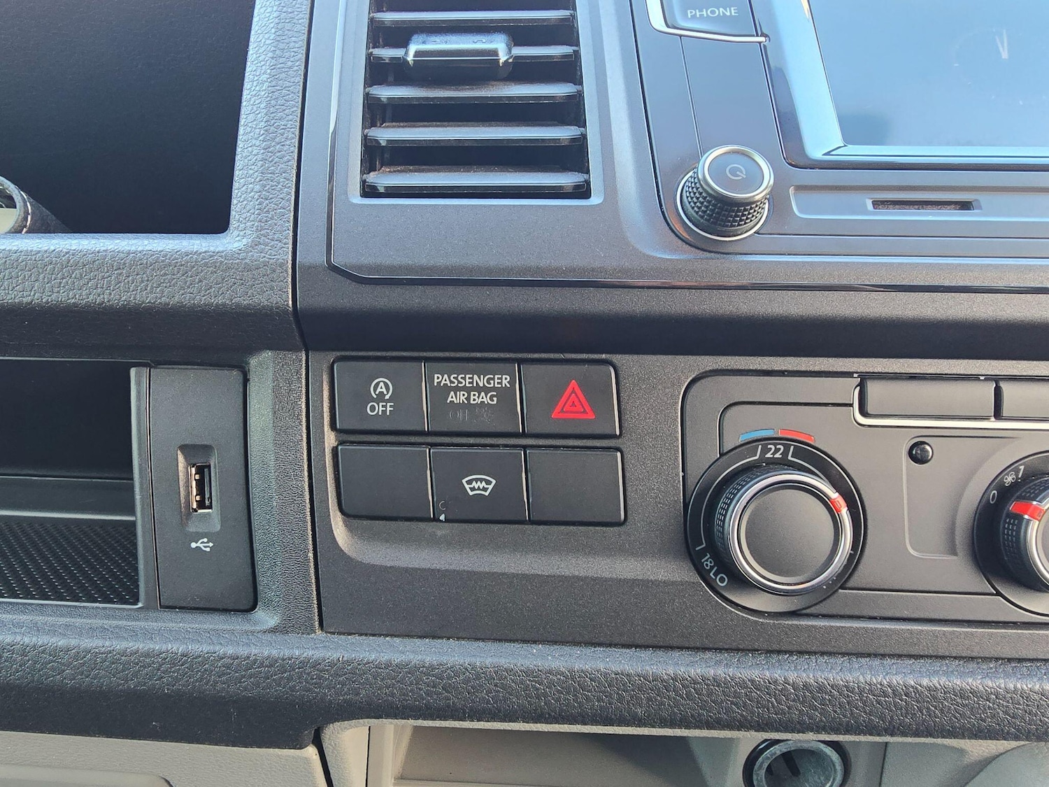 Used Volkswagen Transporter 2019 for sale - 78058366: Photo 50