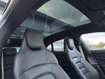 Used Porsche Taycan 2021 for sale - 79888034: Photo