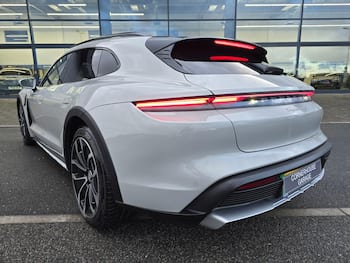 Used Porsche Taycan 2021 for sale - 79888034: Photo