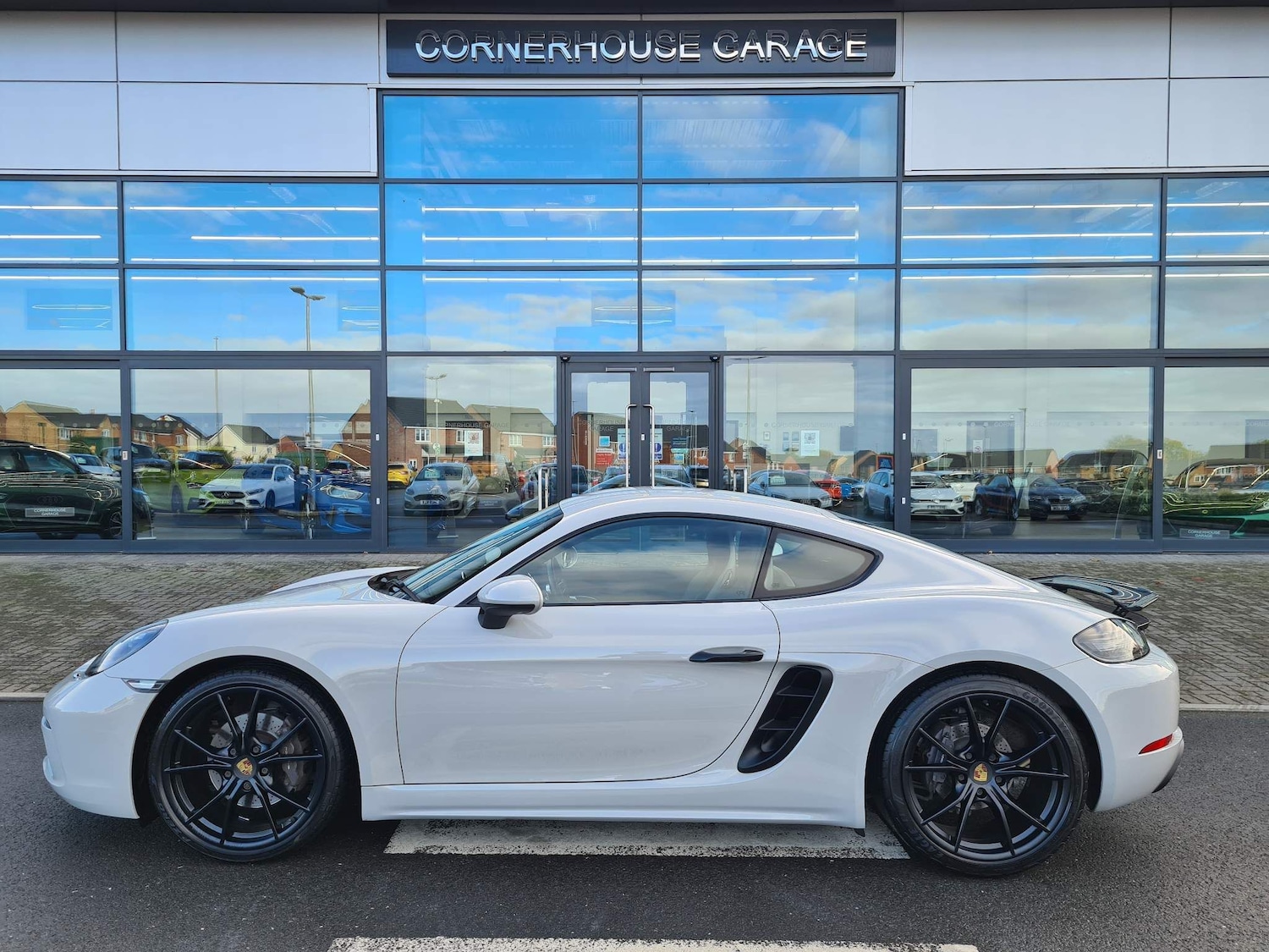 Used Porsche 718 Cayman for sale - 64603858: Photo 14