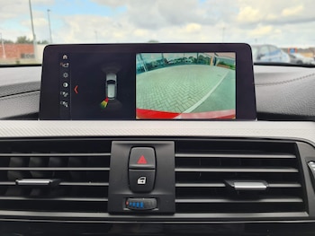 Used BMW 3 Series 2018 for sale - 64190882: Photo