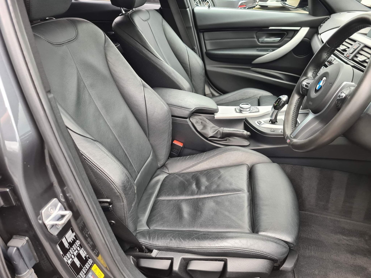 Used BMW 3 Series 2018 for sale - 65498540: Photo 17