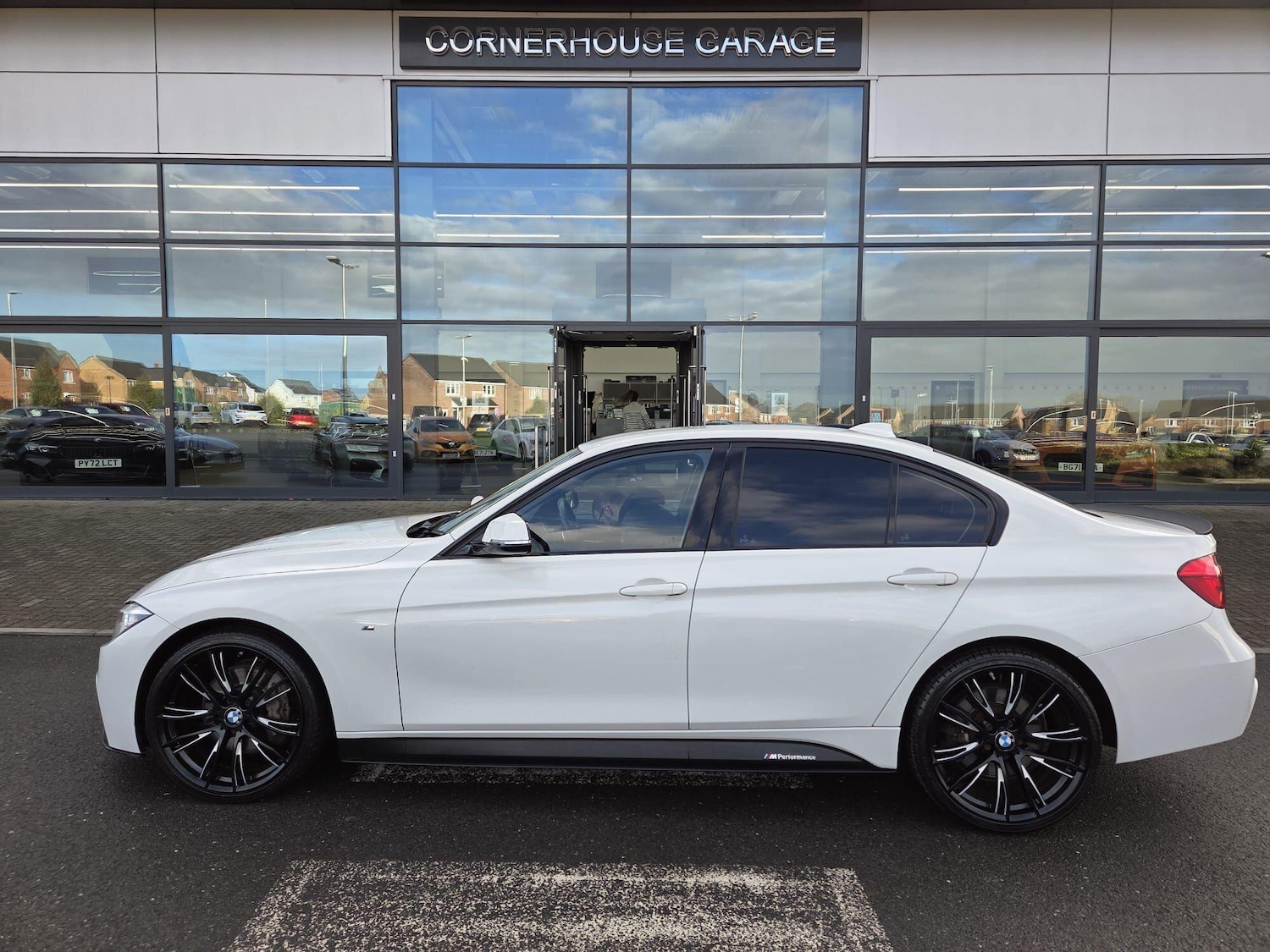 Used BMW 3 Series 2015 for sale - 77427656: Photo 10