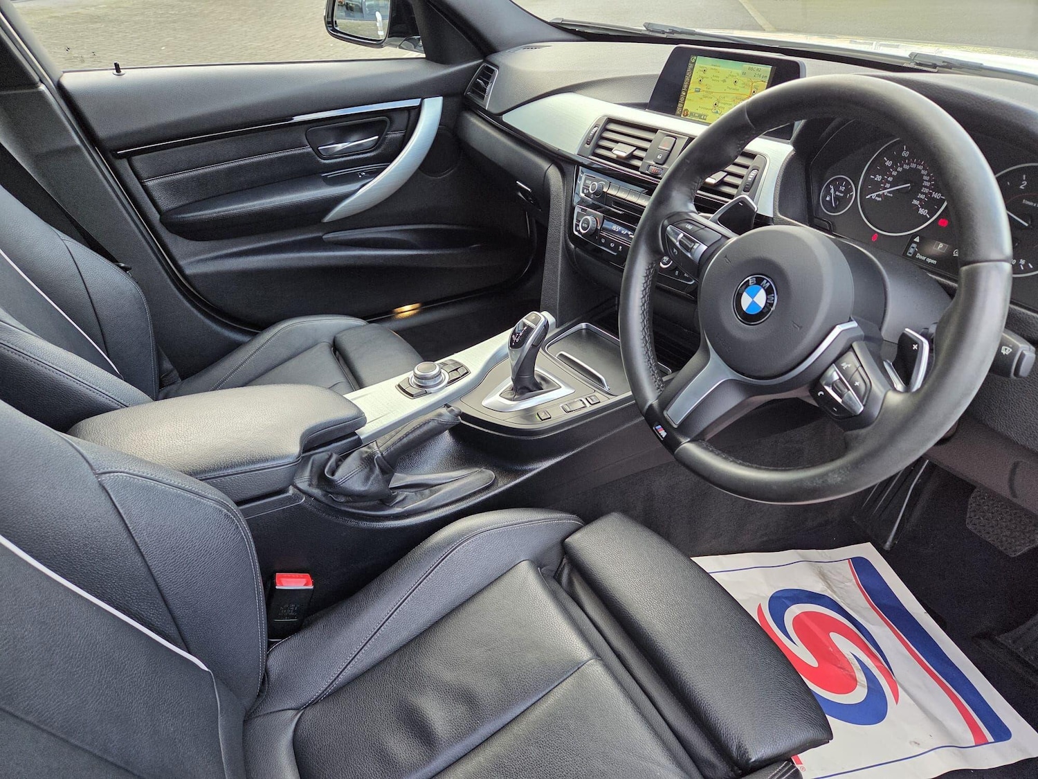 Used BMW 3 Series 2015 for sale - 77427656: Photo 2