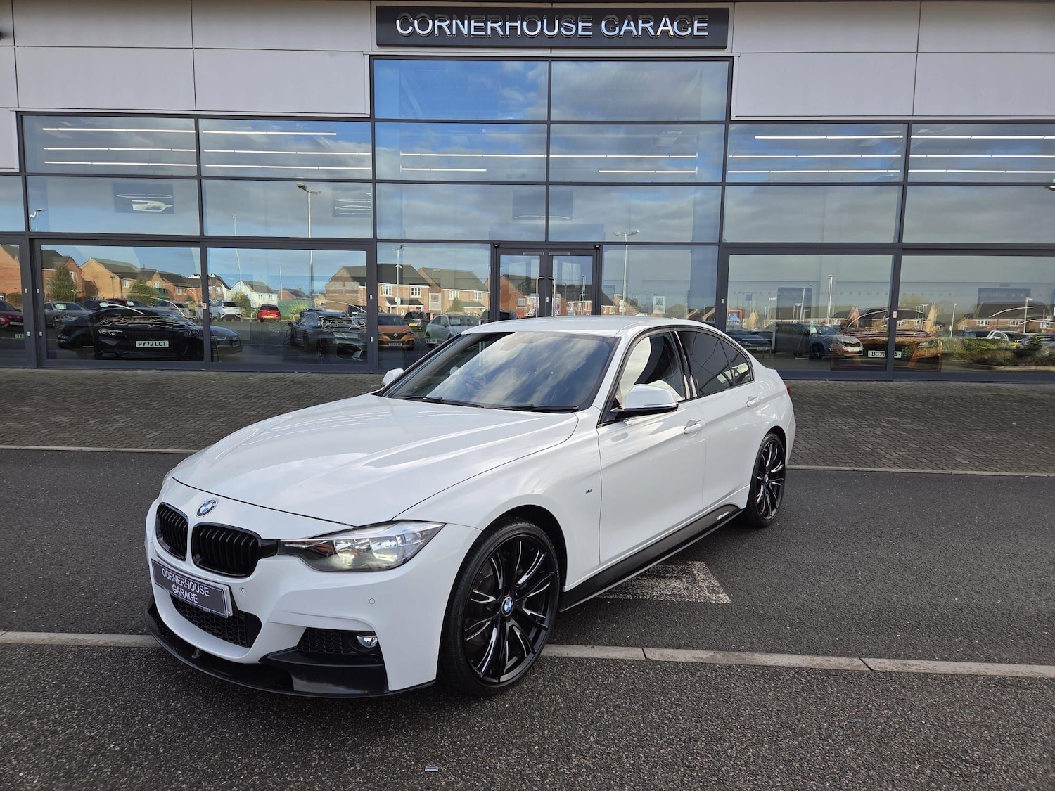 Used BMW 3 Series 2015 for sale - 77427656: Photo 8