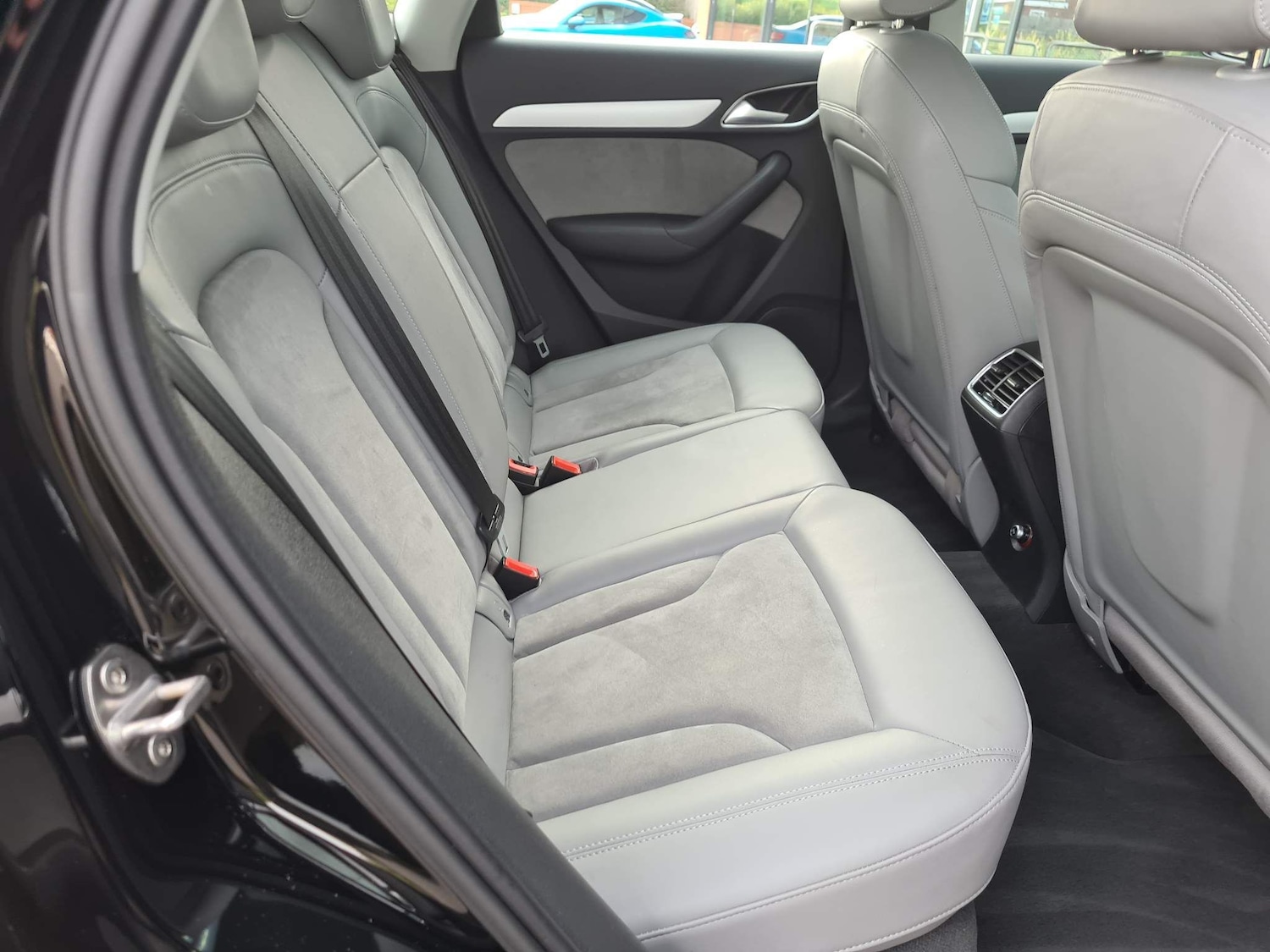 Used Audi Q3 2016 for sale - 64139312: Photo 31