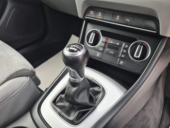 Used Audi Q3 2016 for sale - 64139312: Photo