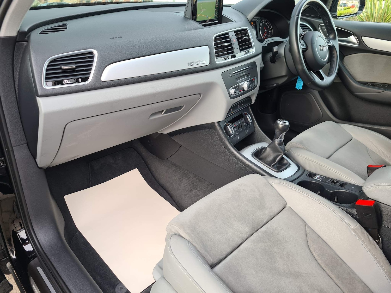 Used Audi Q3 2016 for sale - 64139312: Photo 9