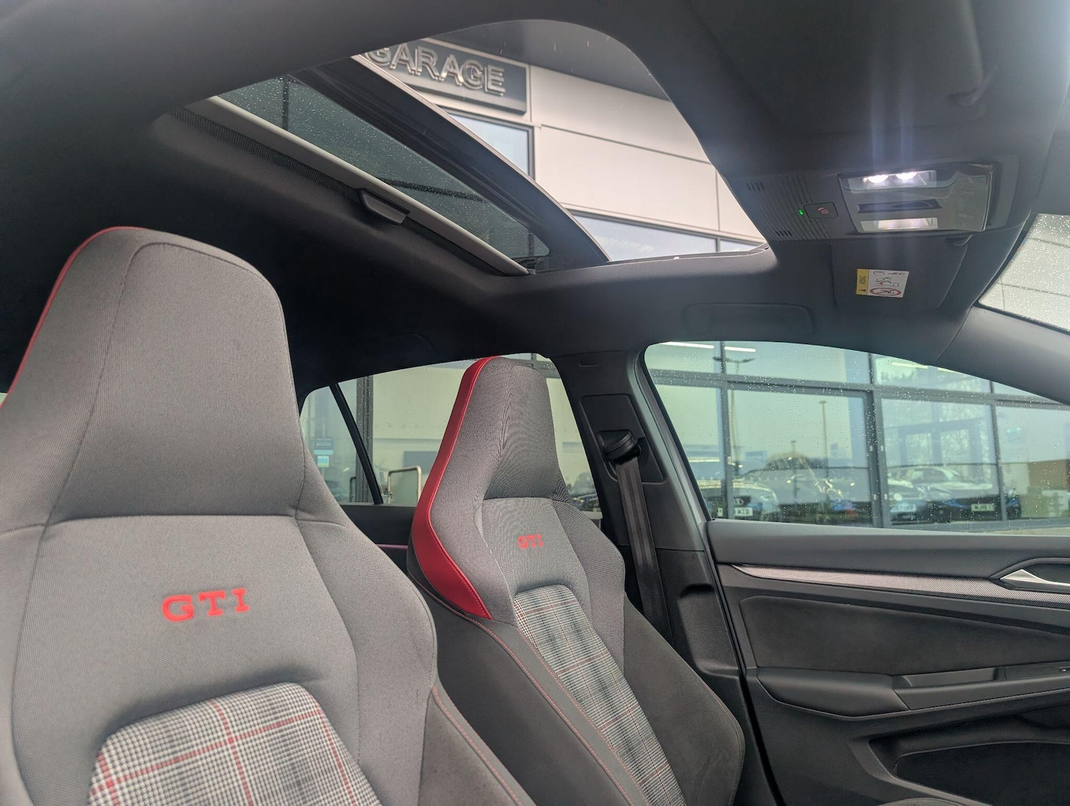 Used Volkswagen Golf 2024 for sale - 77425188: Photo 23