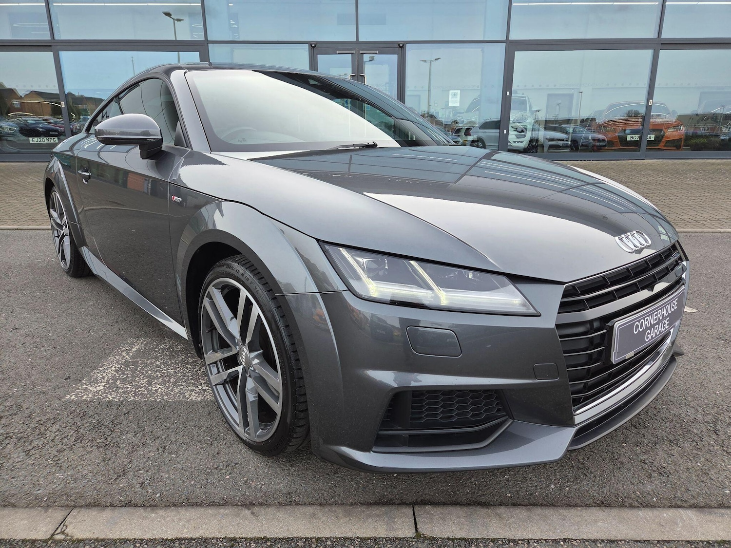 Used Audi TT 2015 for sale - 77585930: Photo 6