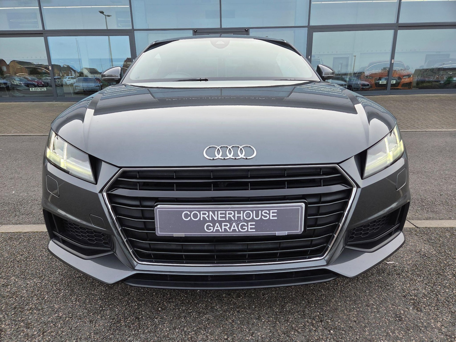 Used Audi TT 2015 for sale - 77585930: Photo 8