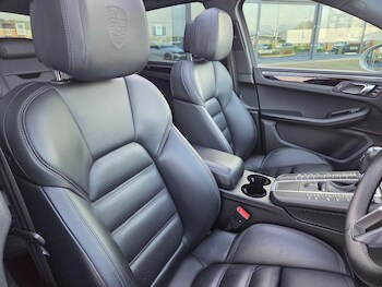 Used Porsche Macan 2019 for sale - 78377224: Photo