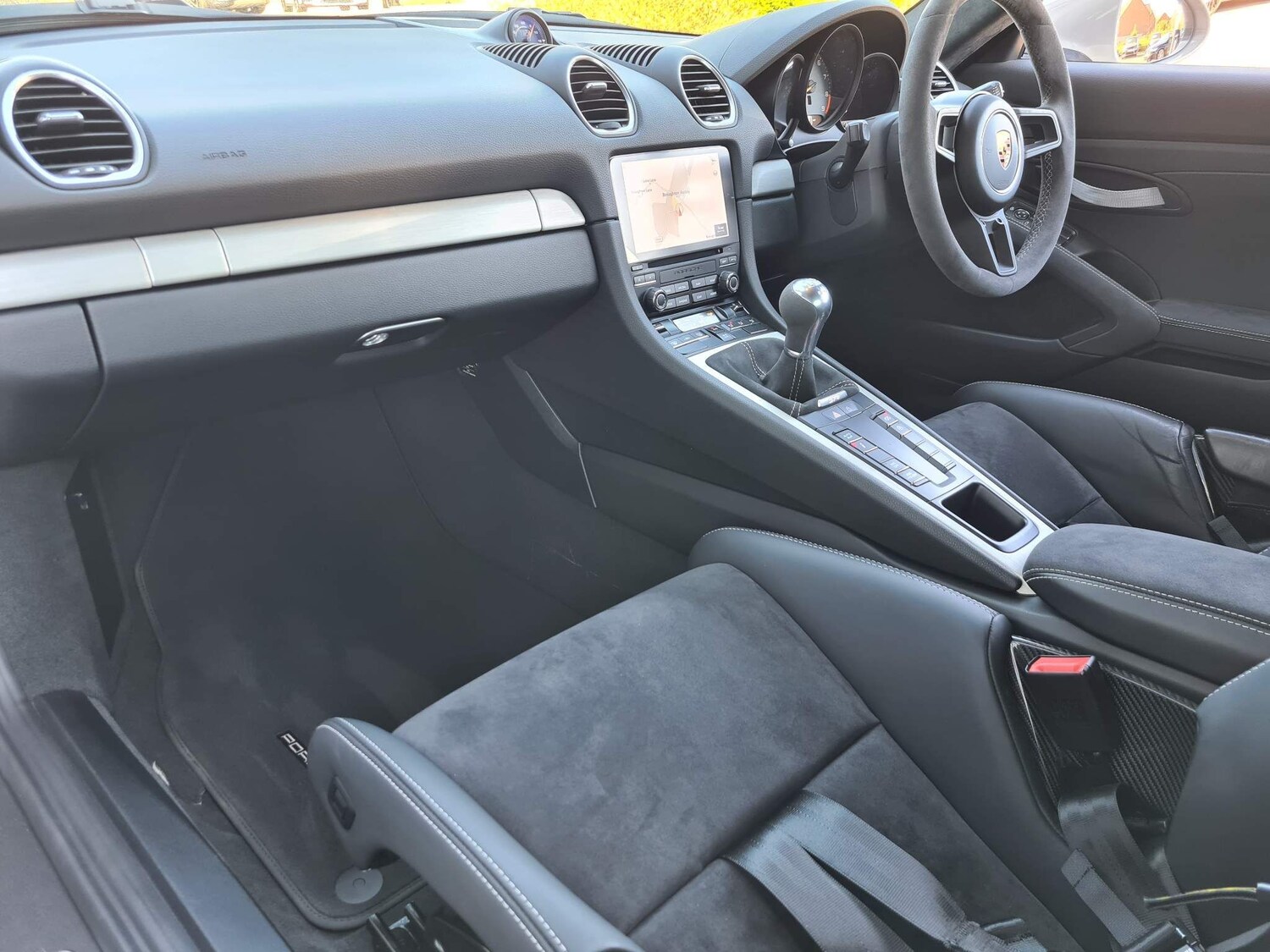 Used Porsche Cayman 2019 for sale - 63806418: Photo 21