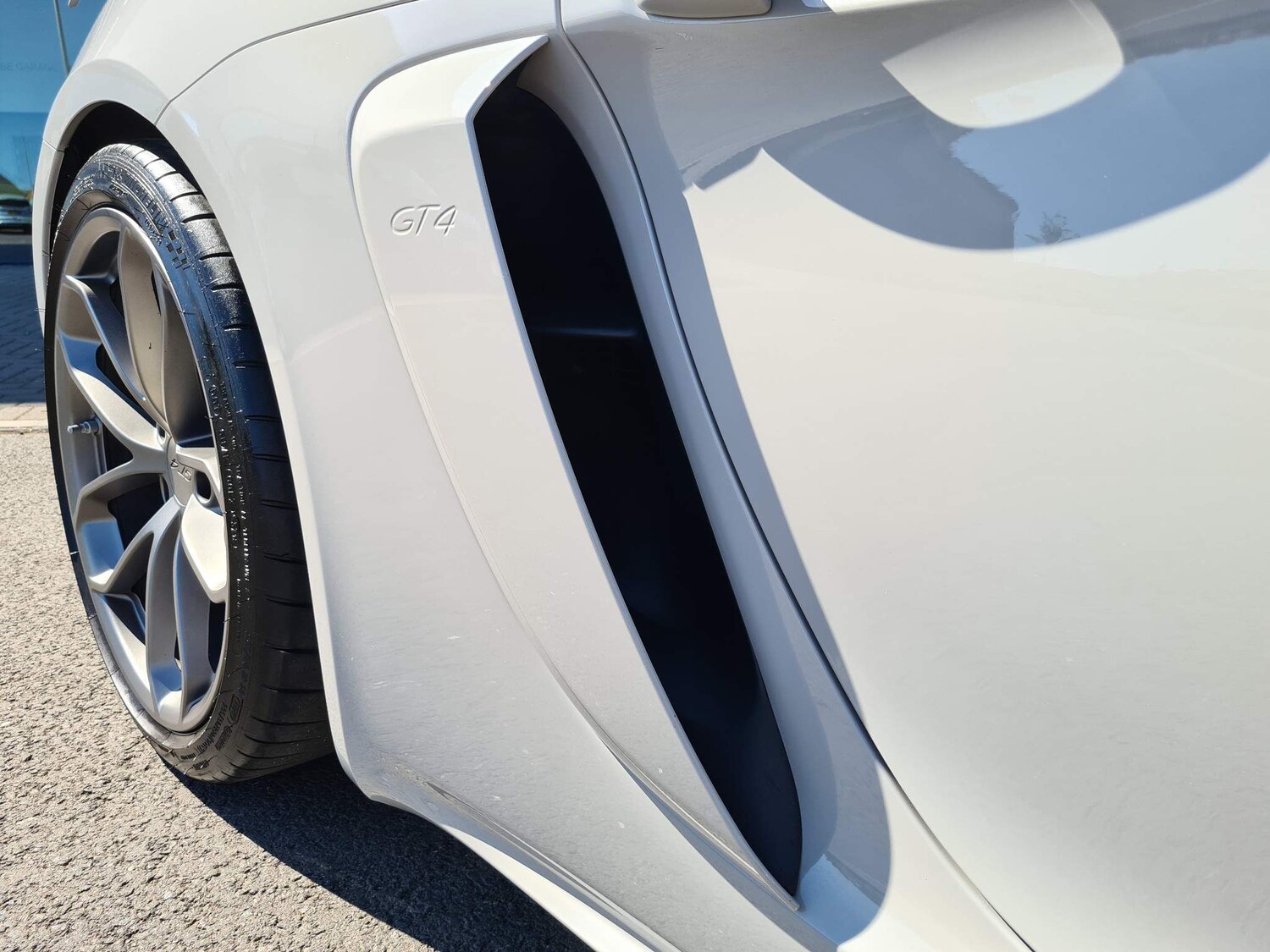 Used Porsche Cayman 2019 for sale - 63806418: Photo 39