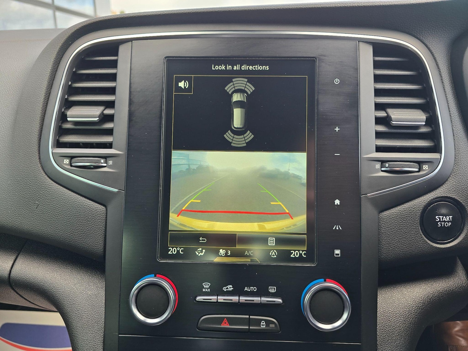 Used Renault Megane 2019 for sale - 77427583: Photo 3