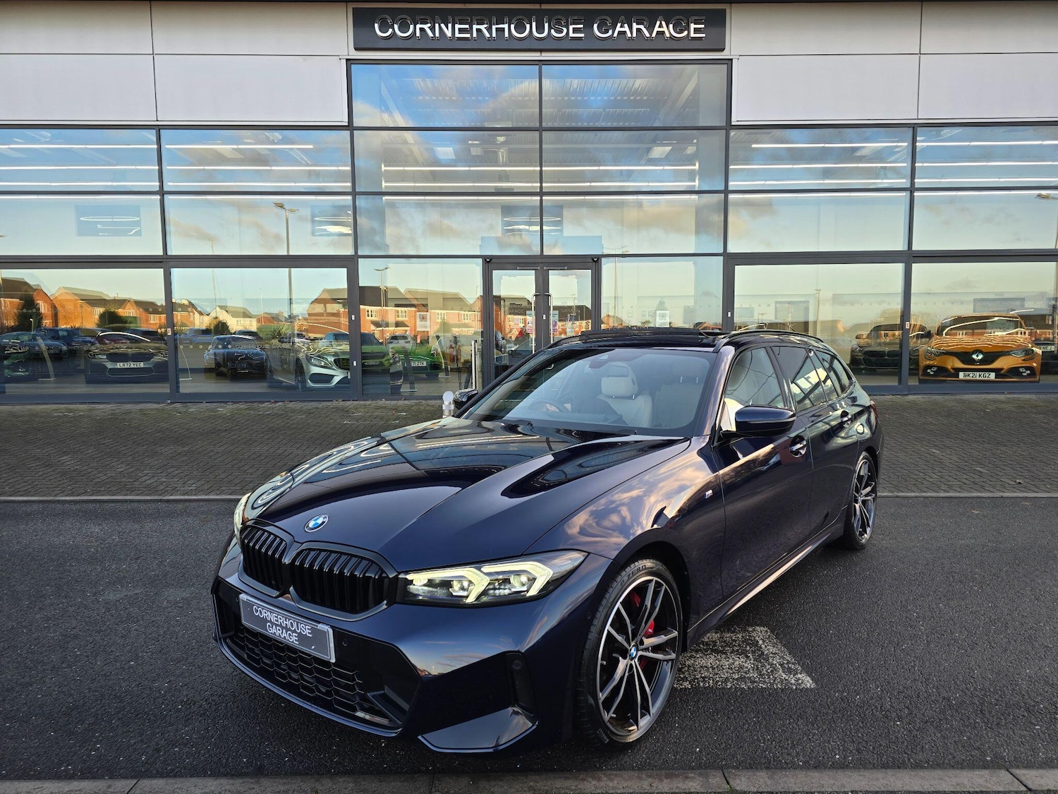 Used BMW 3 Series 2023 for sale - 77427638: Photo 12