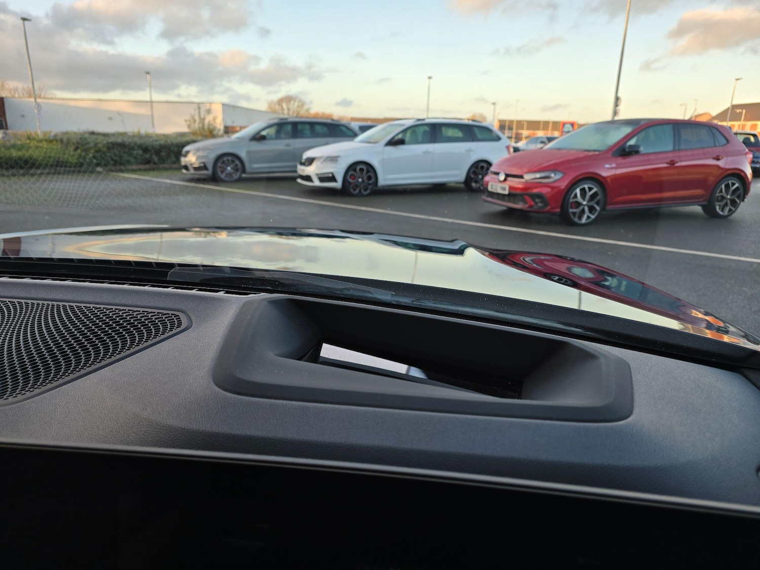 Used BMW 3 Series 2023 for sale - 77427638: Photo 3