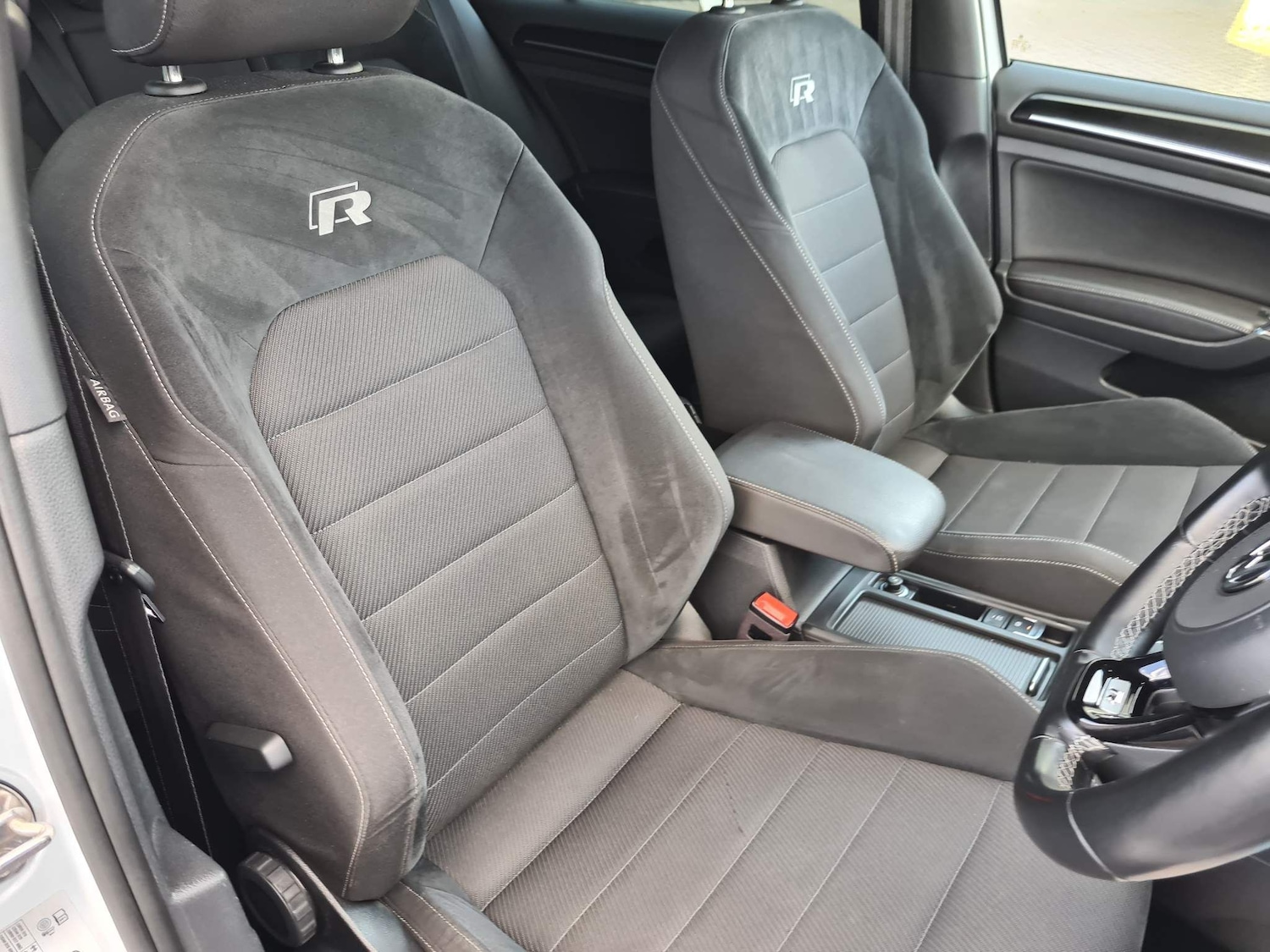 Used Volkswagen Golf for sale - 64265966: Photo 17