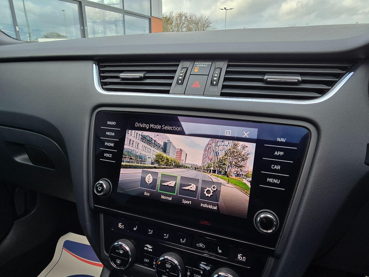 Used Skoda Octavia 2019 for sale - 77455132: Photo 44