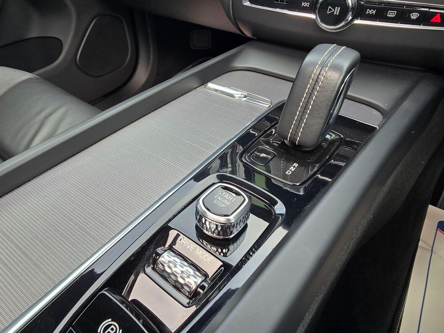 Used Volvo XC60 2021 for sale - 77427647: Photo 40