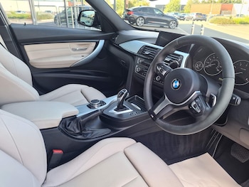 Used BMW 3 Series 2015 for sale - 63944646: Photo