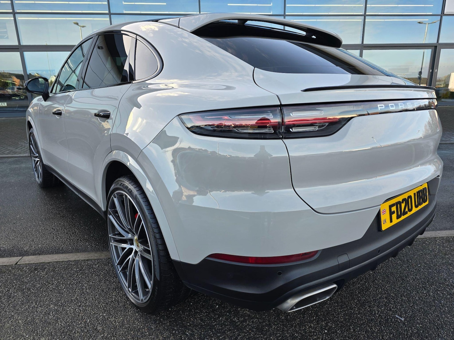 Used Porsche Cayenne 2020 for sale - 77427623: Photo 4