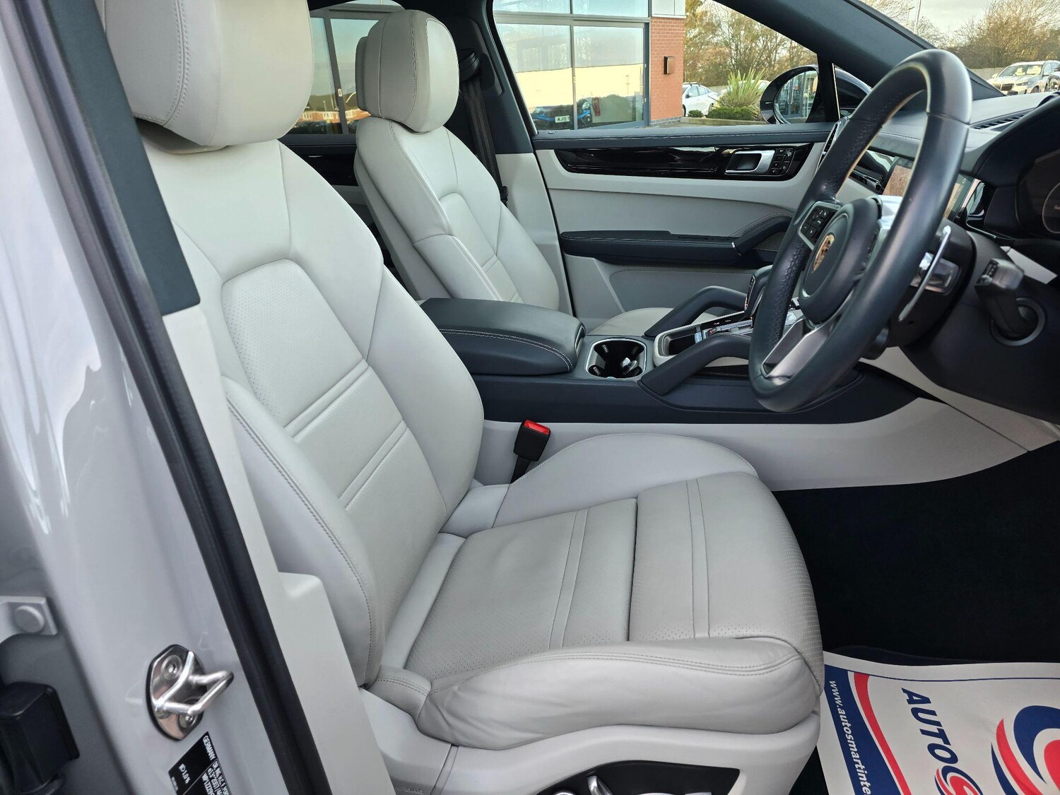 Used Porsche Cayenne 2020 for sale - 77427623: Photo 7