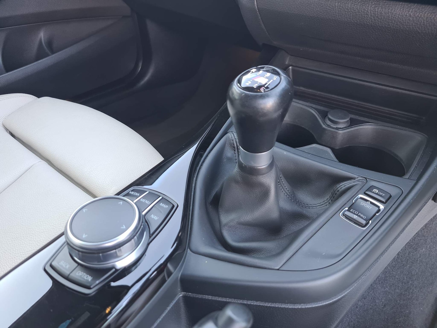 Used Volkswagen Scirocco 2016 for sale - 65739957: Photo 39