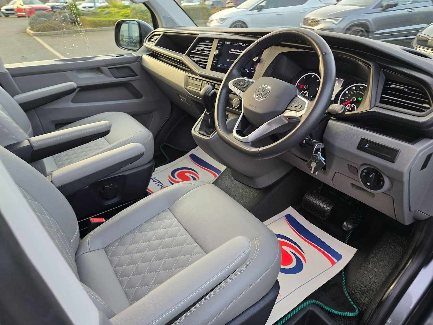 Used Volkswagen Transporter 2024 for sale - 77768718: Photo 34