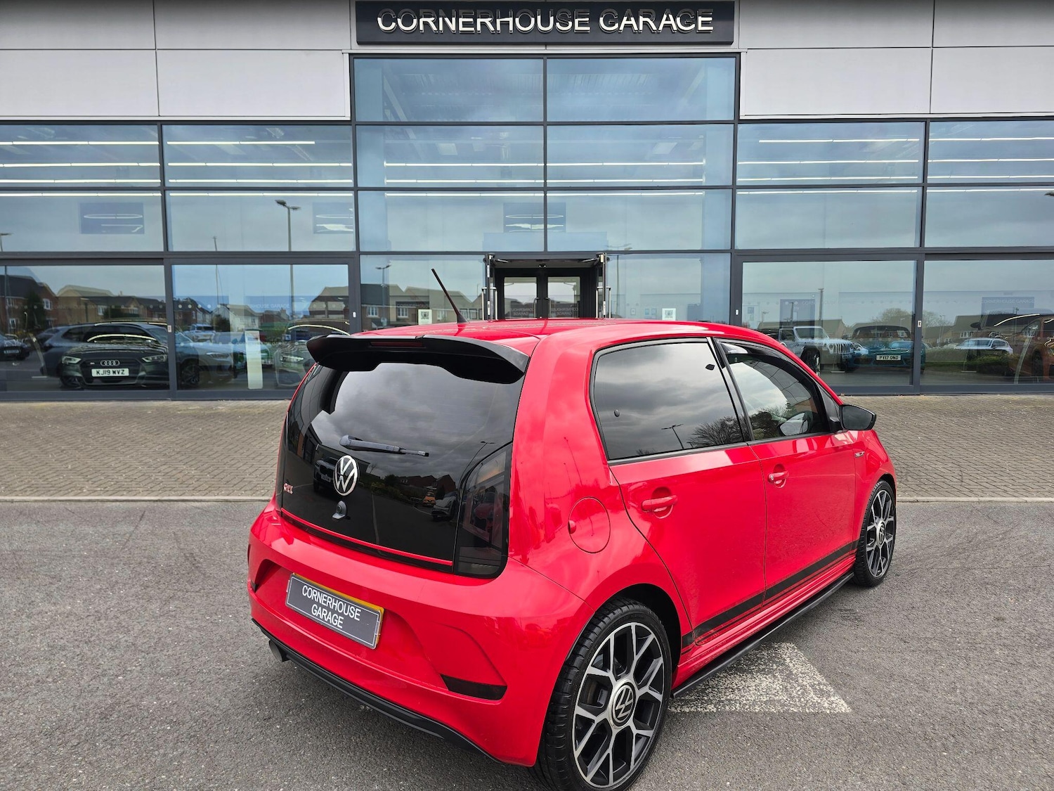 Used Volkswagen up! 2020 for sale - 78019511: Photo 18