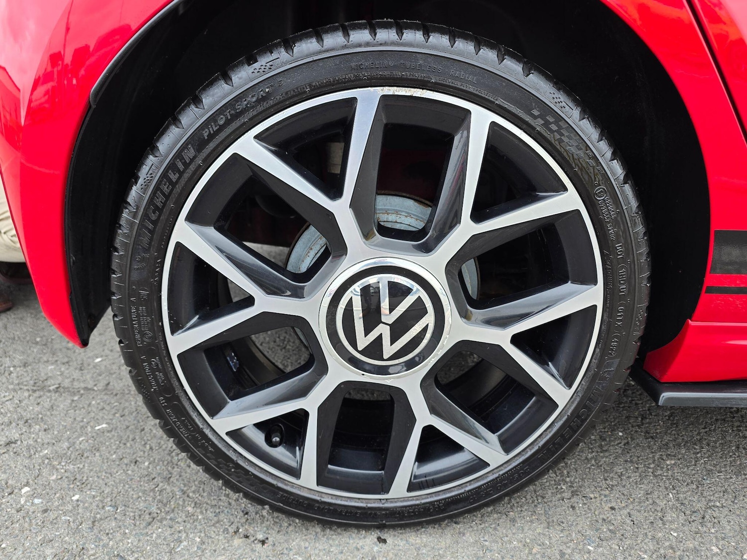 Used Volkswagen up! 2020 for sale - 78019511: Photo 25