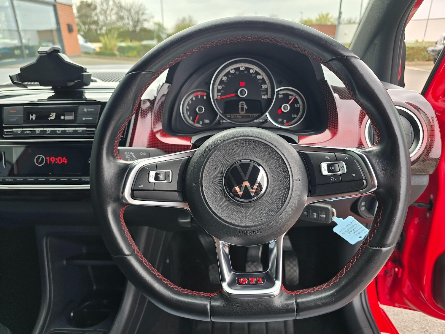 Used Volkswagen up! 2020 for sale - 78019511: Photo 30