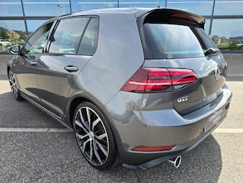 Used Volkswagen Golf 2017 for sale - 79889940: Photo
