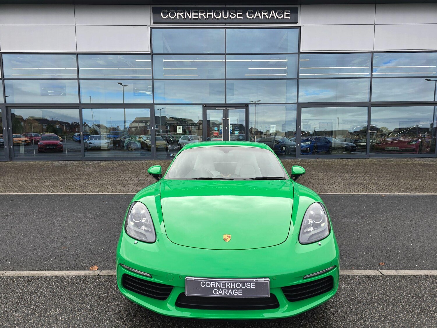 Used Porsche Cayman 2021 for sale - 77427624: Photo 11