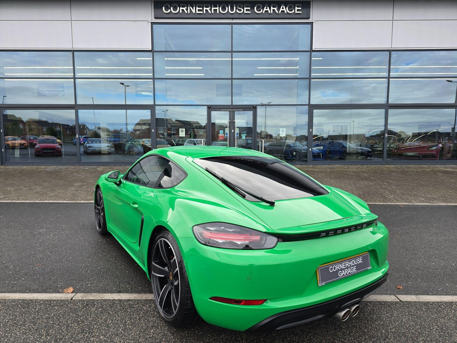 Used Porsche Cayman 2021 for sale - 77427624: Photo 14