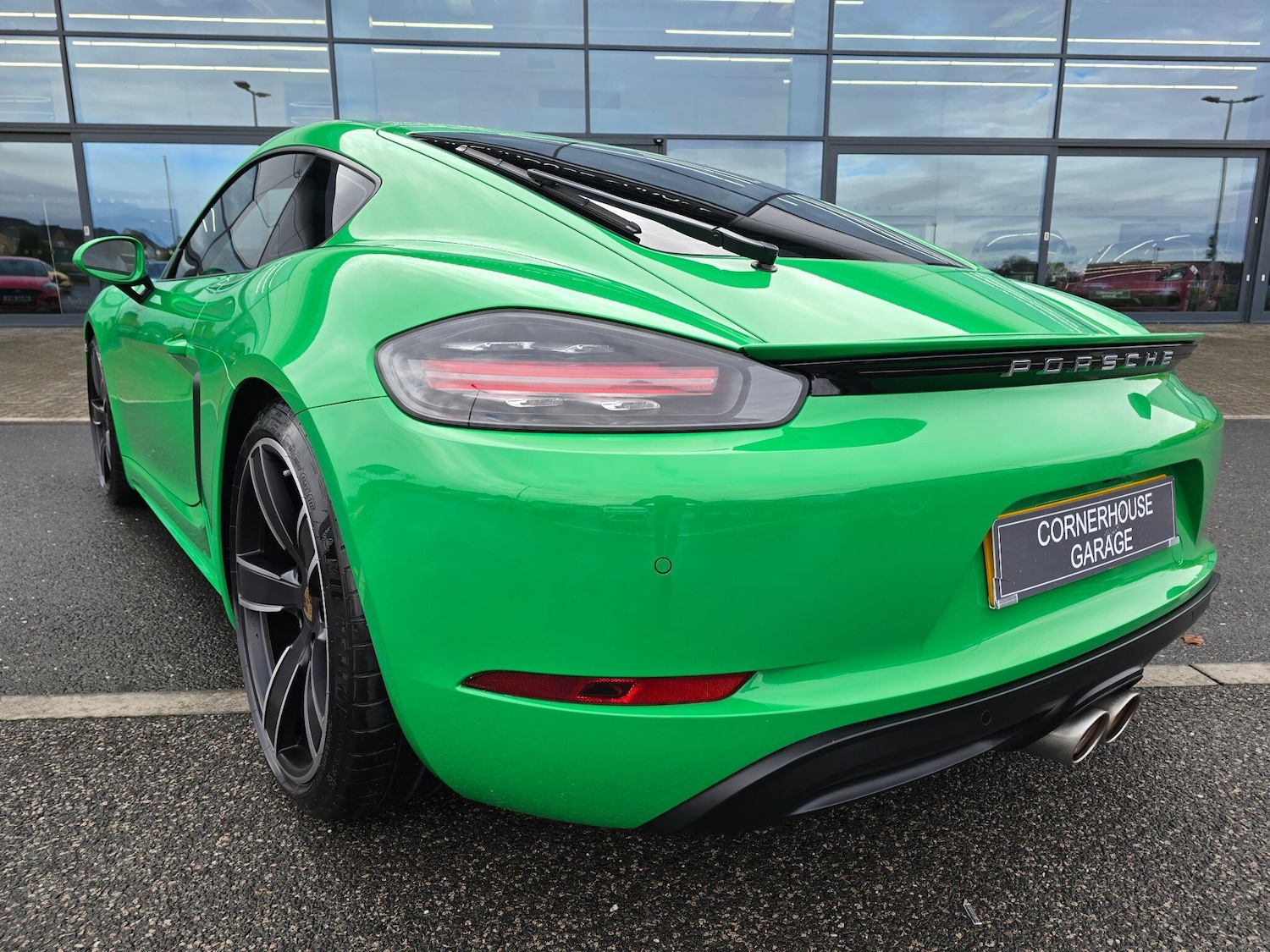 Used Porsche Cayman 2021 for sale - 77427624: Photo 4