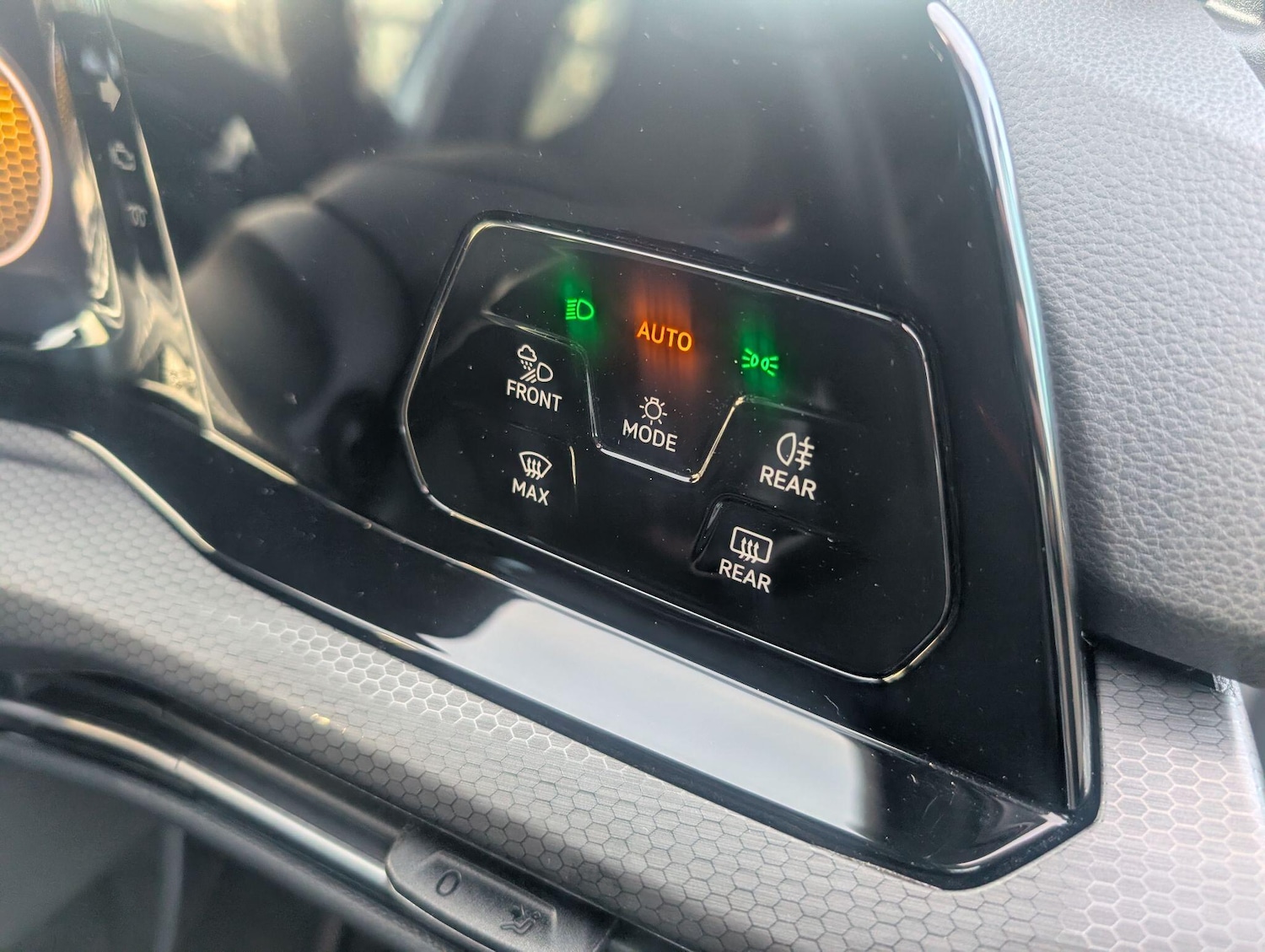 Used Volkswagen Golf 2021 for sale - 77427619: Photo 29