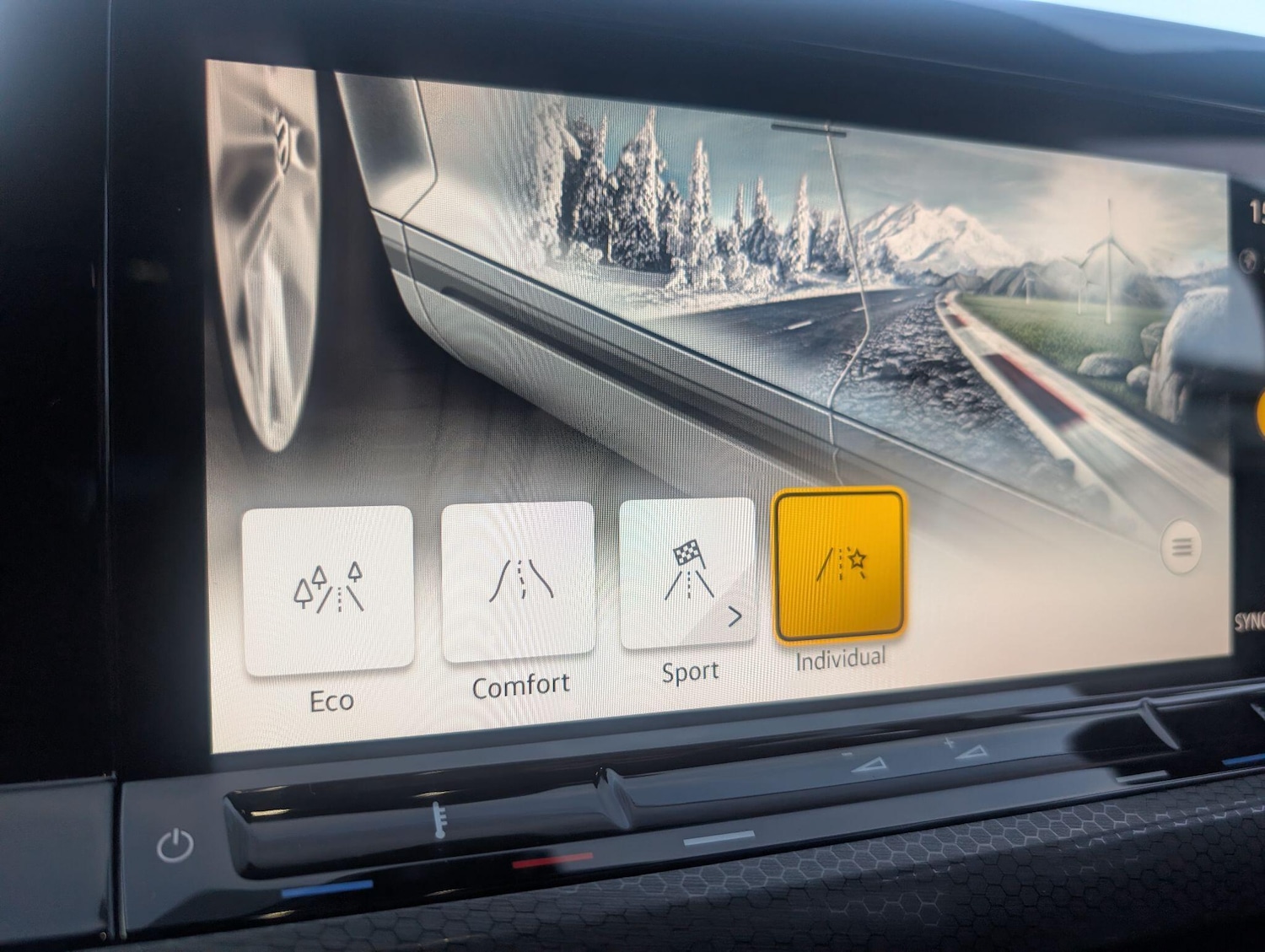 Used Volkswagen Golf 2021 for sale - 77427619: Photo 3