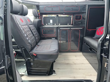 Used Volkswagen Transporter 2021 for sale - 78661689: Photo