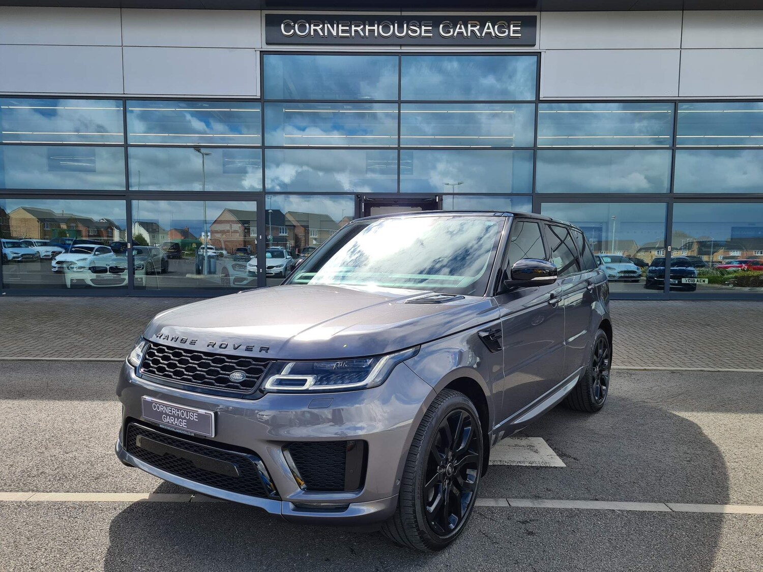 Used Land Rover Range Rover Sport 2018 for sale - 62722880: Photo 10