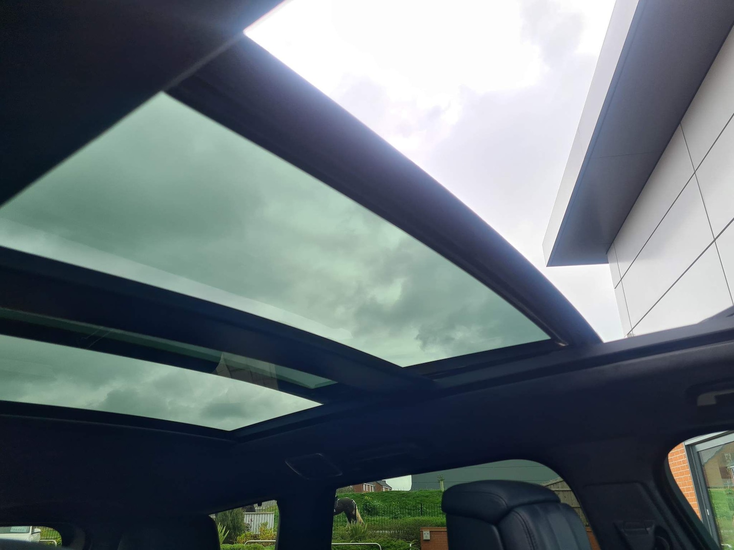 Used Land Rover Range Rover Sport 2018 for sale - 62722880: Photo 2