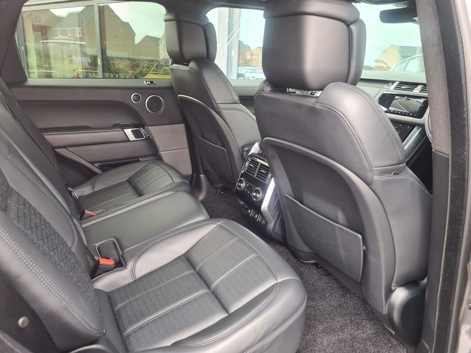 Used Land Rover Range Rover Sport 2018 for sale - 62722880: Photo 35