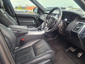 Used Land Rover Range Rover Sport 2018 for sale - 62722880: Photo